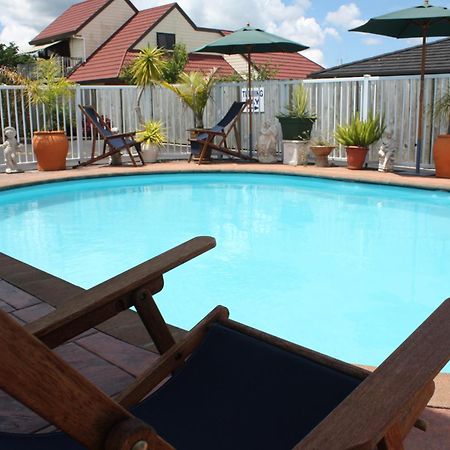 Avenue Heights Motel Whangarei Exterior foto