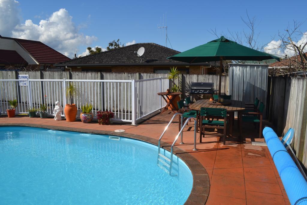 Avenue Heights Motel Whangarei Exterior foto