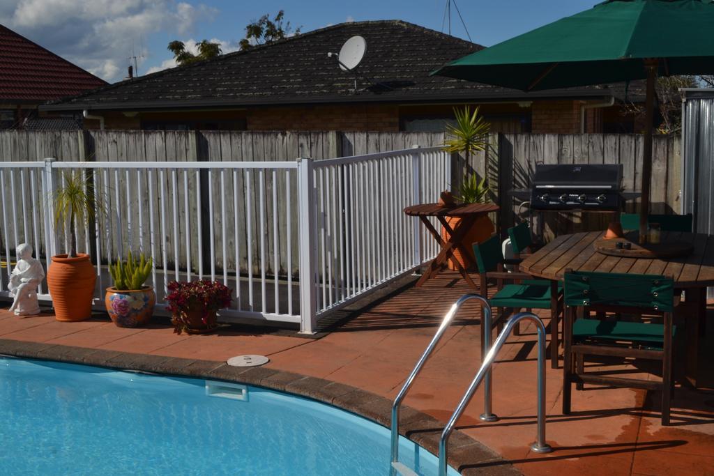 Avenue Heights Motel Whangarei Exterior foto