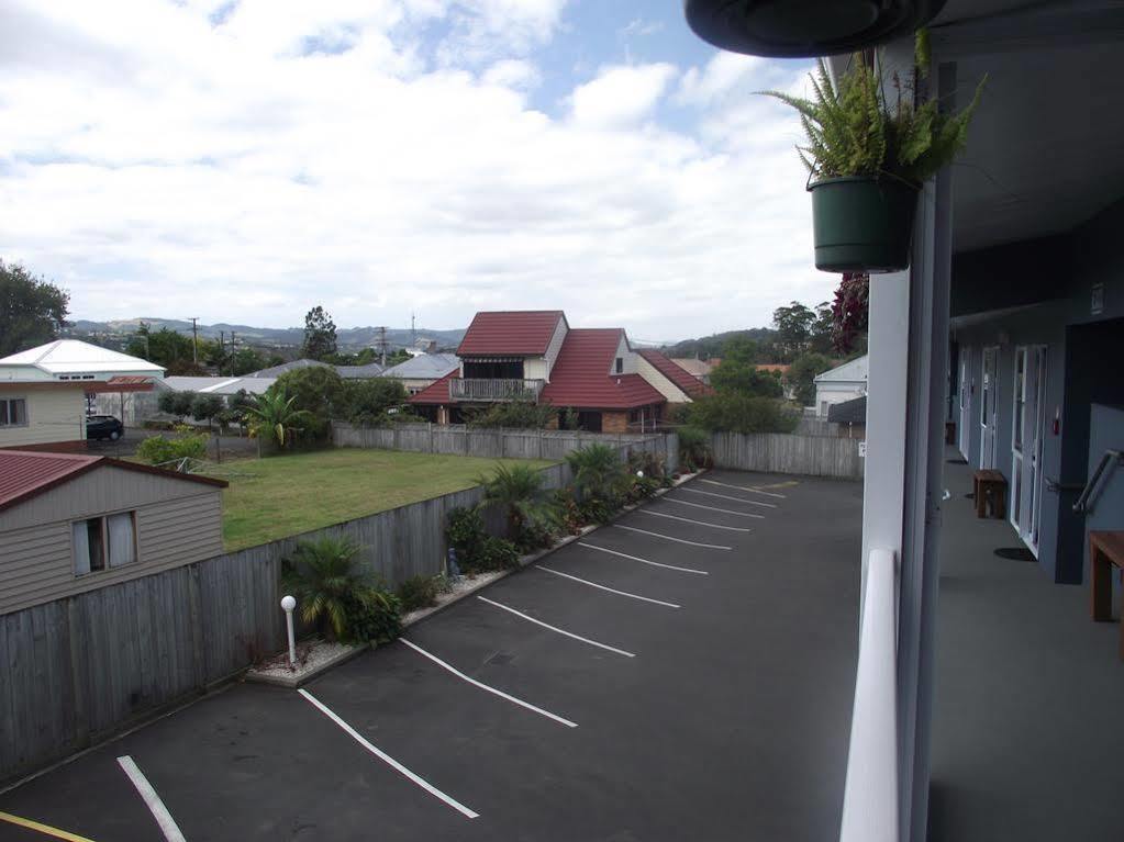 Avenue Heights Motel Whangarei Exterior foto